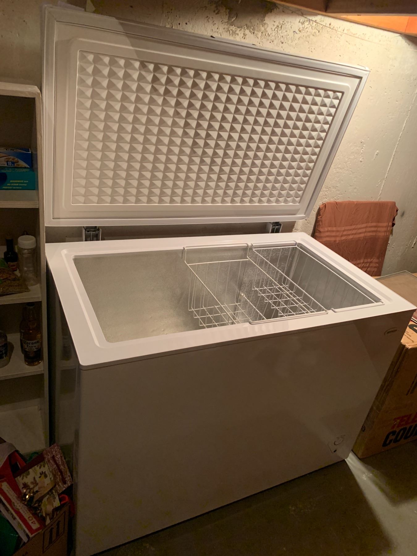 Brada Chest Freezer Beck Auctions Inc.