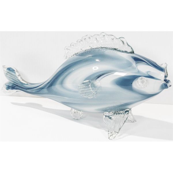 UNIQUE ART GLASS FISH ORNAMENT