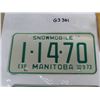 Image 2 : Pair of 1973 Manitoba Snowmobile License Plates - New Old Stock with Original Envelope 