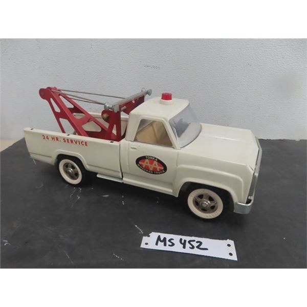 Tonka Pressed Steel AA Wrecker Tow Truck 14" Long