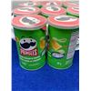 Image 2 : Pringles Sour Cream & Onion chips 10 x 68g
