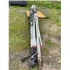 Image 1 : PALLET OF ASSORTED 22' & UNDER STEEL STOCK, ASSORTED PLASTIC PIPE & ALUMINUM POLES