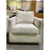 Image 2 : LOUNGE CHAIR
