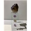 Image 2 : AMETHYST DECOR APPROX 3X2"- RETAIL $598.51