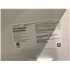 Image 3 : FRIGIDAIRE STANDING FREEZER MODEL FFFH20F3W