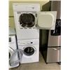 Image 2 : BLOMBERG STACKING APARTMENT SIZED WASHER DRYER SET