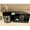 Image 1 : LG MICROWAVE AND GOURMIA AIR FRYER