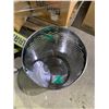 Image 2 : STAINLESS STEEL CYLINDRICAL WASTE BIN WITH LID 23X14"