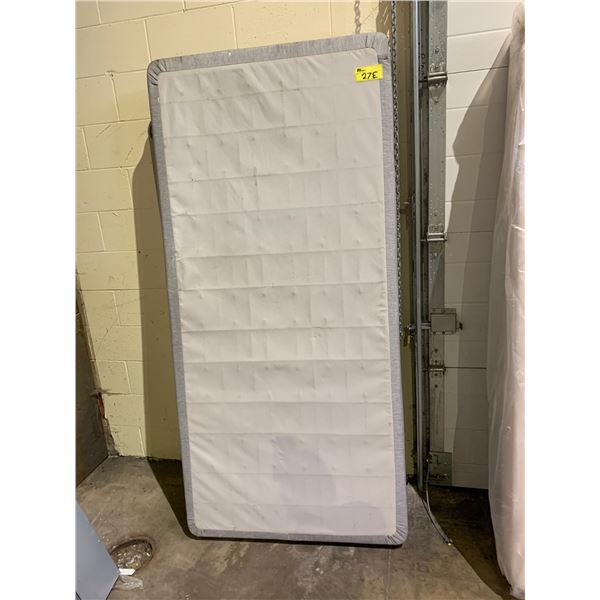 TWIN SIZE BOX SPRING