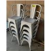 Image 2 : 10 ALUMINUM STACKING CHAIRS