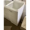 Image 2 : COMMERCIAL ALUMINUM POWDER COATED PLANTER BOX 16X16X37"