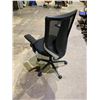 Image 2 : MESHBACK ROLLING OFFICE CHAIR