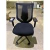 Image 1 : MESHBACK ROLLING OFFICE CHAIR