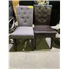 Image 1 : 2 DINING CHAIRS