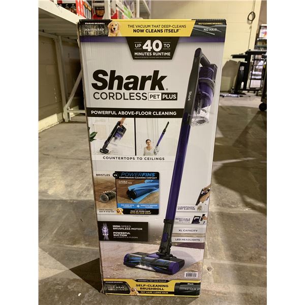 SHARK CORDLESS PET PLUS VACUUM