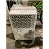 Image 3 : INSIGNIA AIR CONDITIONER