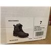 Image 3 : EDDIE BAUER MENS SIZE 7 SNOWFOIL BOOTS