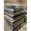 Image 2 : PALLET OF FLUORESCENT LIGHT FIXTURES