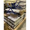 Image 2 : PALLET OF FLUORESCENT LIGHT FIXTURES, BASKETS AND MORE