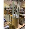 Image 2 : PALLET OF SHELF, TRACKING AND MORE