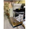 Image 1 : PALLET OF ASSORTED ELECTRIC ADJUSTABLE DESKS