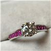 Image 2 : 14K WHITE GOLD DIAMOND (1.05CT) RUBY (0.45CT) RING (SIZE 6.5) (WEIGHT 4.28G)