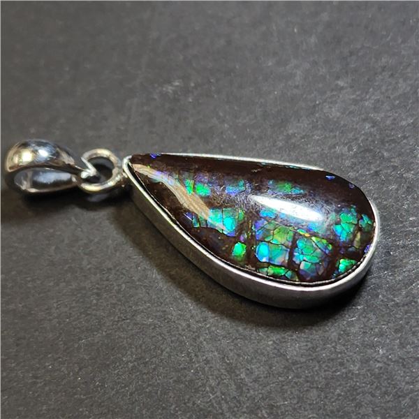 SILVER CANADIAN AMMOLITE PENDANT