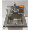 Image 1 : WALLMOUNT PERSONAL HANDWASHING SINK W/ FIXTURE