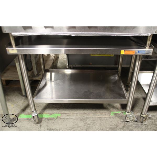 30" STAINLESS STEEL EQUIPMENT STAND ON CASTERS