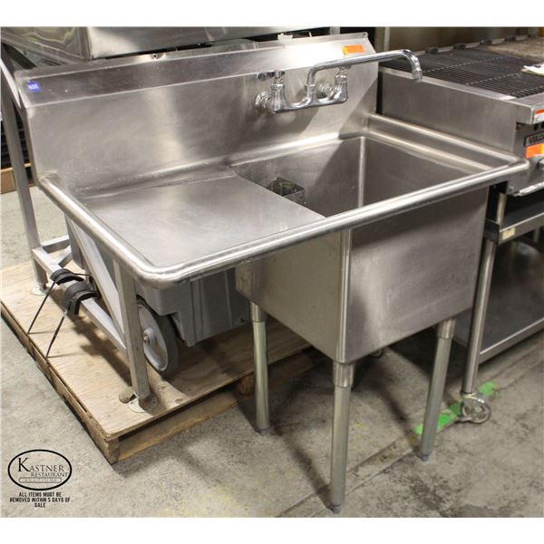 STAINLESS STEEL SINGLE WELL SINK W/ LEFT