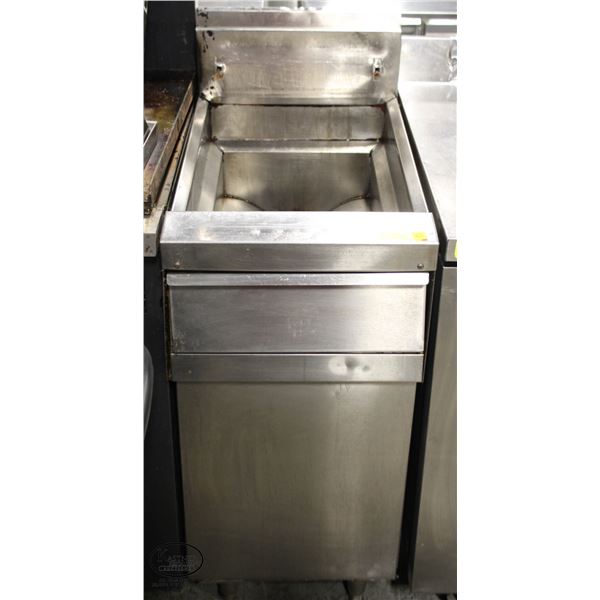 GARLAND FRYMASTER DUAL BASKET DEEPFRYER - 110KBTU