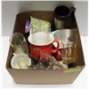 Image 2 : FLAT OF COFFEE MUGS & GLASS