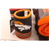 Image 3 : NFL Cleveland Browns Throw And (3) Drink Cozy