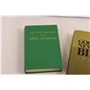 Image 3 : (2) Bibles
