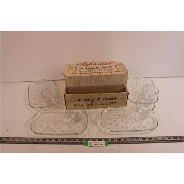 Glass Informal Snack Set