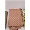 Image 8 : Flat of Miscellaneous Fabrics