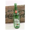 Image 4 : Box of Vintage 7-Up Bottle & Glass Jug
