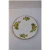Image 2 : (8) Royal Albert "Tea Rose" Bone China Plates