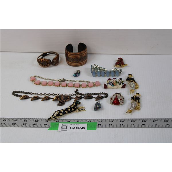 Lot of Assorted Jewelry