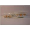 Image 2 : Matching Pyrex Casserole Dish and Mixing Bowl without Lids