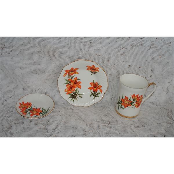 Prairie Lily China:  Small Bowl Mug and Butter Pat