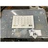 Image 1 : BOX OF PICO ELECTRICAL CONNECTORS
