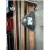 Image 2 : 2X 10' I BEAMS. 2.5"X3" AND 9'X 2.5" PIPE (3/16" THICK) AND 62" I BEAM WITH A 1/2 TON CM SERIES 633