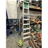Image 1 : FEATHERLITE 8' STEP LADDER