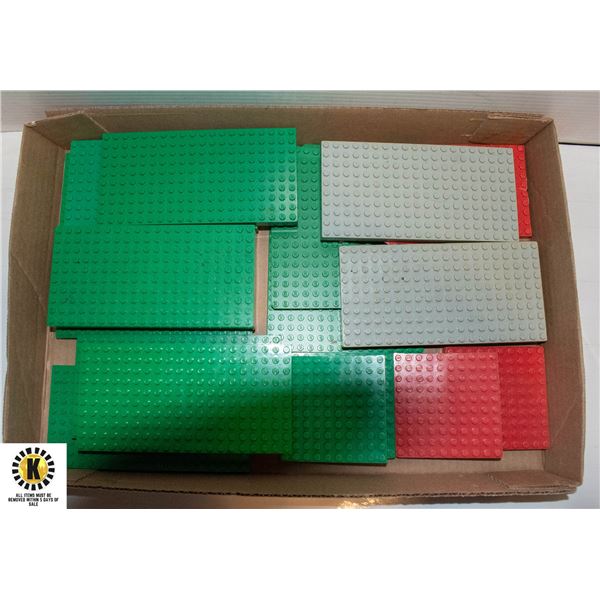 LEGO EARLY VINTAGE BASE PLATES