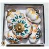 Image 1 : NEW HAND PAINTED PORCELAIN & BRASS