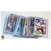 Image 1 : 18 NFL ROOKIE AND STAR CARDS ASSTD