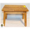 SOLID WOOD LIGHT-WEIGHT FOOTSTOOL WITH