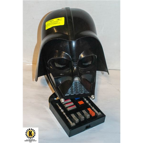 VINTAGE BATTERY OPERATED DARTH VADER MASK-ESTATE