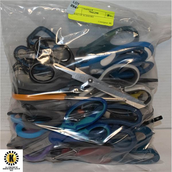 BAG OF SCISSORS